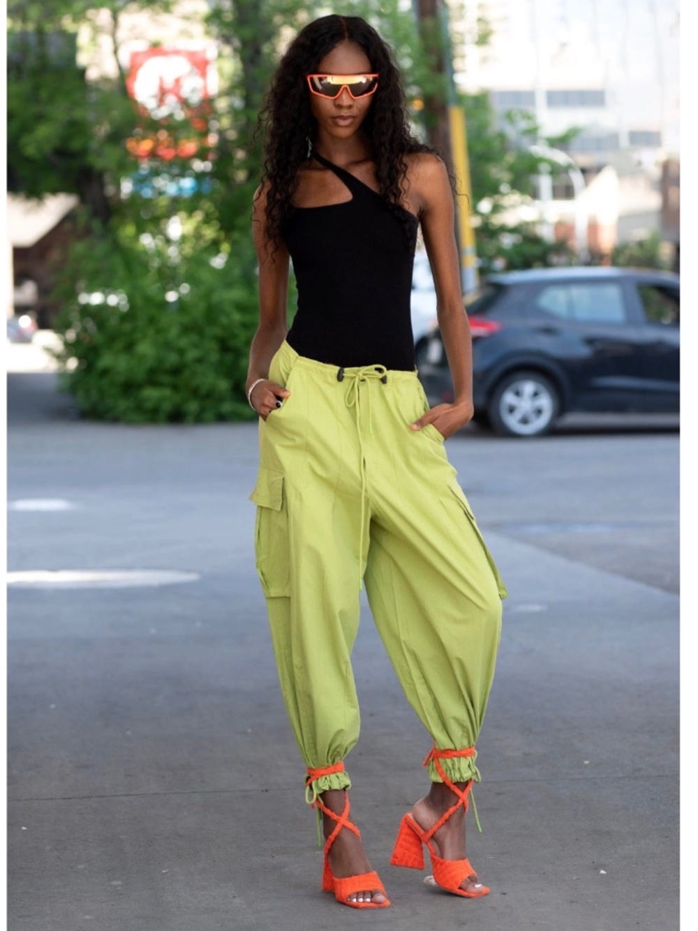Kate Hewko Lime Green Cargo Pants Sz Medium HOT